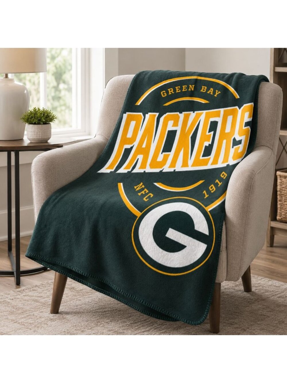 HK23 - "Green Bay Packers NFL Fleece Throw Blanket 50x60 Green Gold Logo